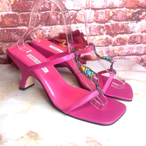 Ann Marino Shoes - Vintage Ann Marino Fuchsia Beaded Kitten Heel Slide Sandals